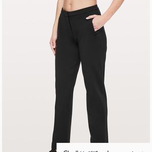 NWT Lululemon “On the Move” Pant Black sz 6